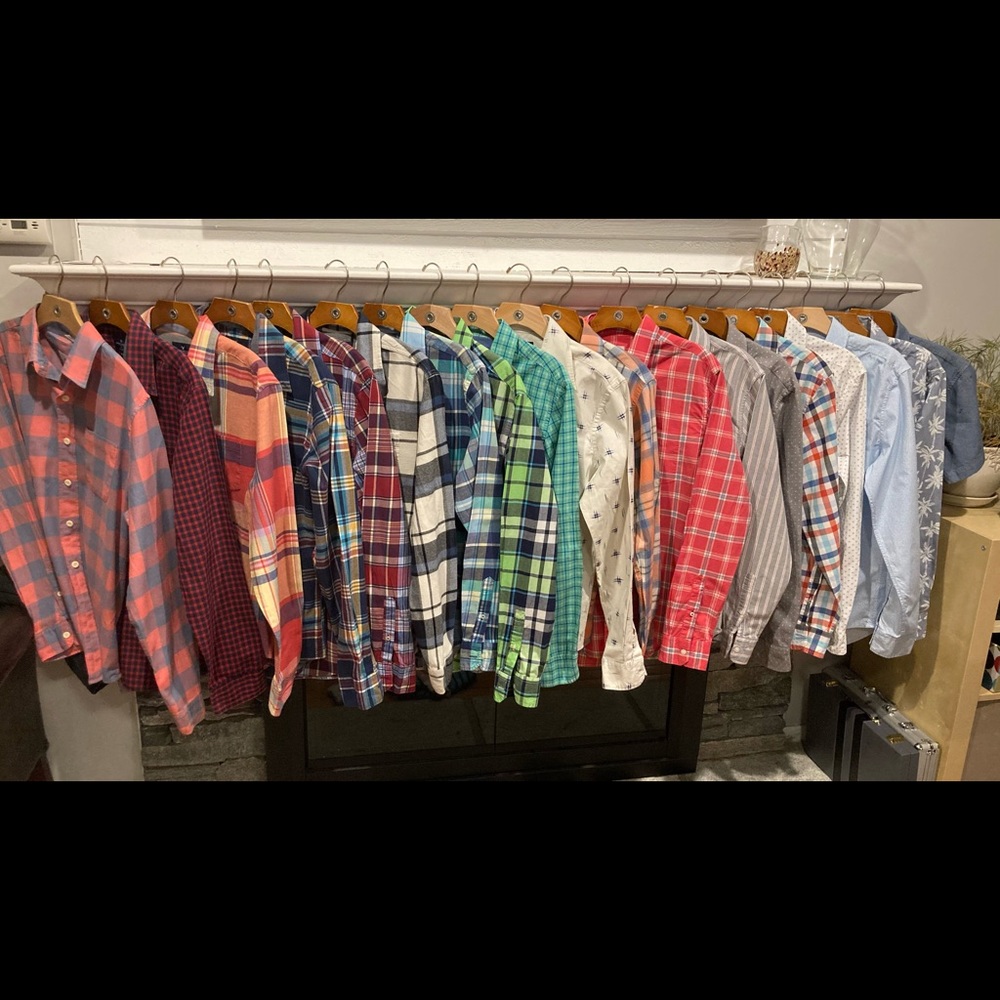 Lot of 19 Mens Dress Shirts / Flannels - American Eagle Tommy Hilfiger